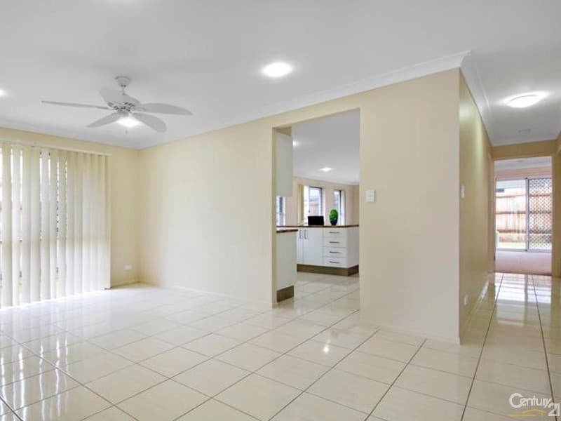 1/8 King Street, Buderim, QLD, 4556, Sippy Downs - Thumbnail 2