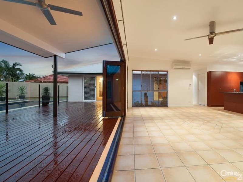 1/8 King Street, Buderim, QLD, 4556, Mountain Creek - Thumbnail 2