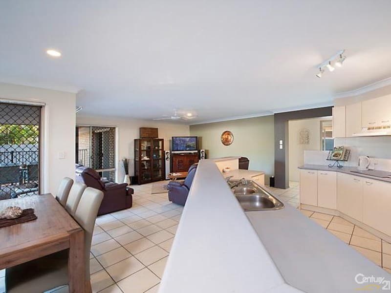 1/8 King Street, Buderim, QLD, 4556, Sippy Downs - Thumbnail 2