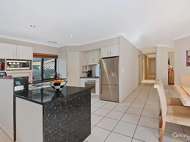 1/8 King Street, Buderim, QLD, 4556, Sippy Downs - Thumbnail 5