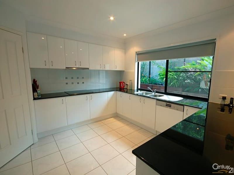 1/8 King Street, Buderim, QLD, 4556, Buderim - Thumbnail 4