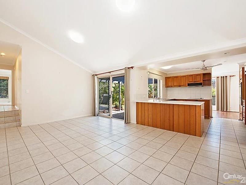 1/8 King Street, Buderim, QLD, 4556, Buderim - Thumbnail 2