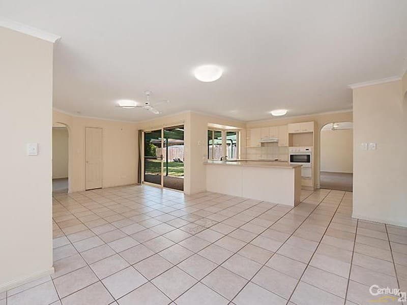 1/8 King Street, Buderim, QLD, 4556, Buderim - Thumbnail 2