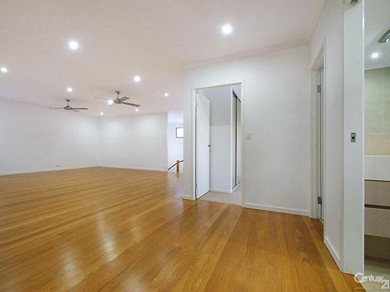 8 Lapoinya Crescent, Warana, QLD, 4575, Warana - Thumbnail 6