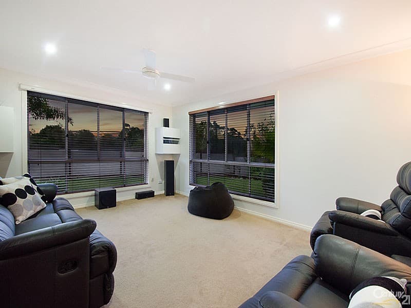 6 Fitzwilliam Drive, Sippy Downs, QLD, 4556, Sippy Downs - Thumbnail 2