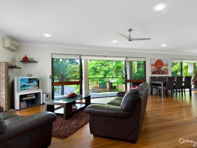 1/8 King Street, Buderim, QLD, 4556, Buderim - Thumbnail 2