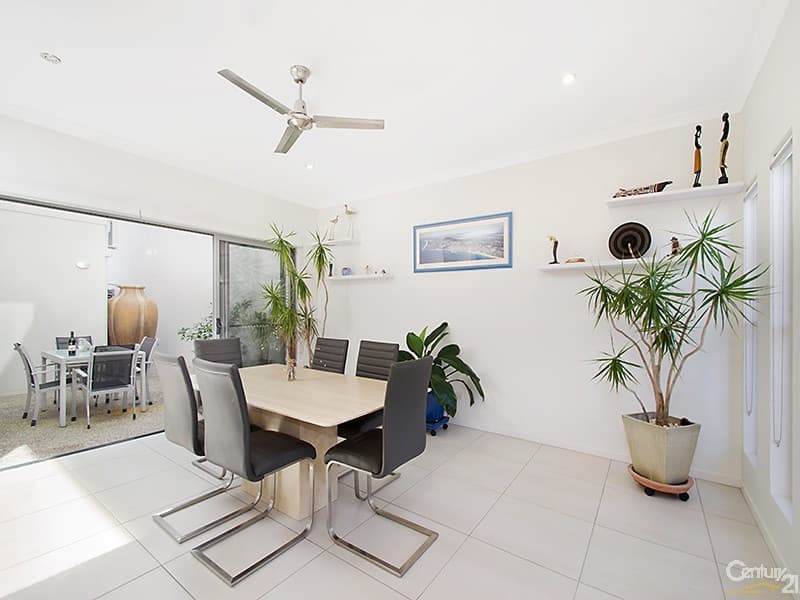 19 St Helena Street, Maroochydore, QLD, 4558, Maroochydore - Thumbnail 2