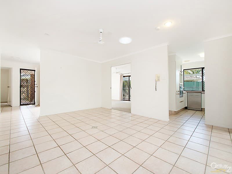 1/8 King Street, Buderim, QLD, 4556, Minyama - Thumbnail 2
