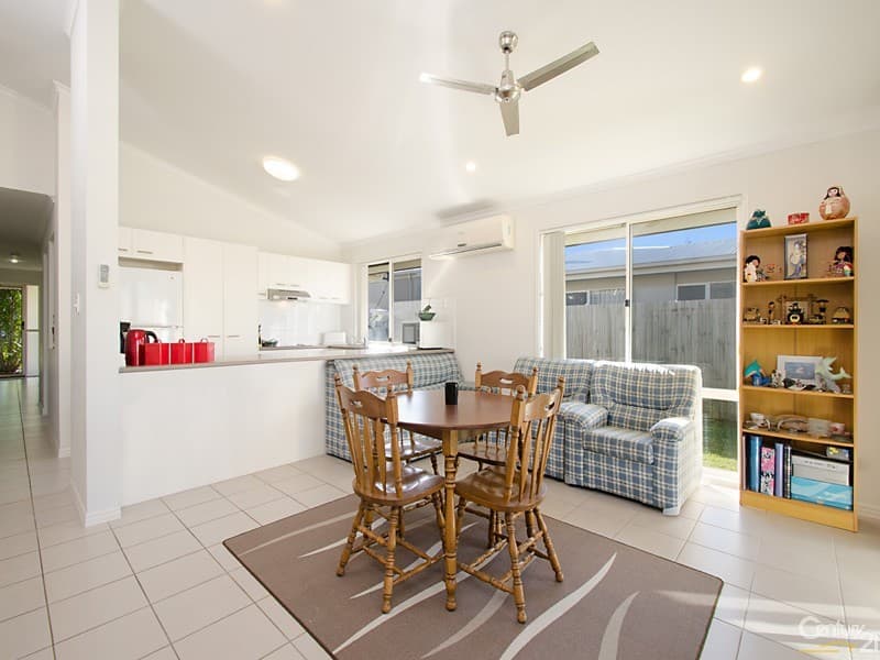 1/8 King Street, Buderim, QLD, 4556, Sippy Downs - Thumbnail 2