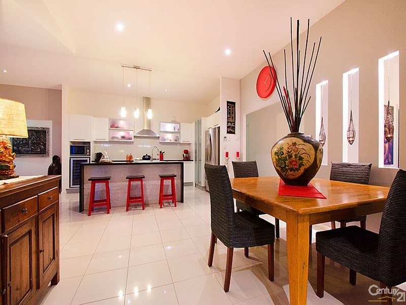 1/8 King Street, Buderim, QLD, 4556, Sippy Downs - Thumbnail 2