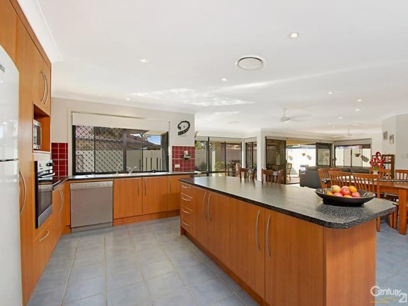 1/8 King Street, Buderim, QLD, 4556, Caloundra West - Thumbnail 2