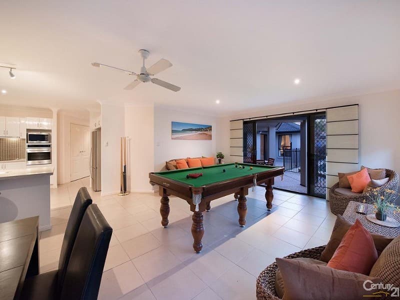 1/8 King Street, Buderim, QLD, 4556, Buderim - Thumbnail 2