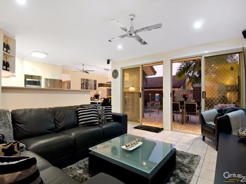 1/8 King Street, Buderim, QLD, 4556, Buderim - Thumbnail 2