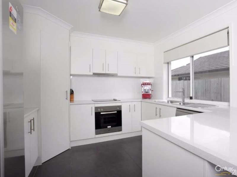 1/8 King Street, Buderim, QLD, 4556, Sippy Downs - Thumbnail 6