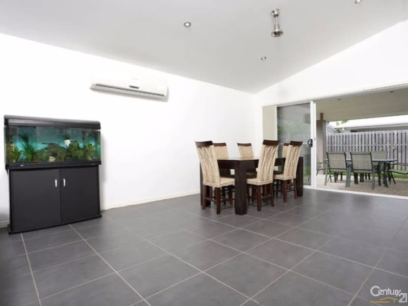 1/8 King Street, Buderim, QLD, 4556, Sippy Downs - Thumbnail 4