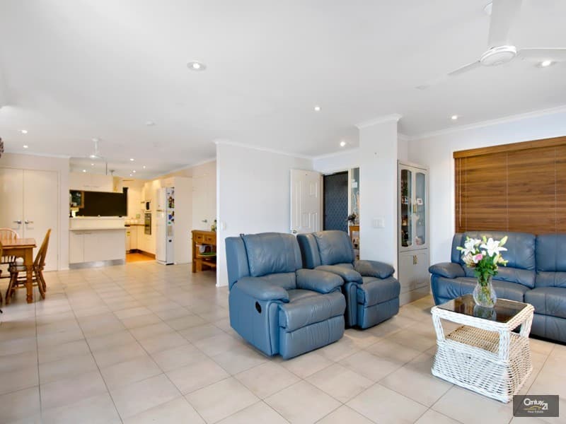 1/8 King Street, Buderim, QLD, 4556, Mountain Creek - Thumbnail 4