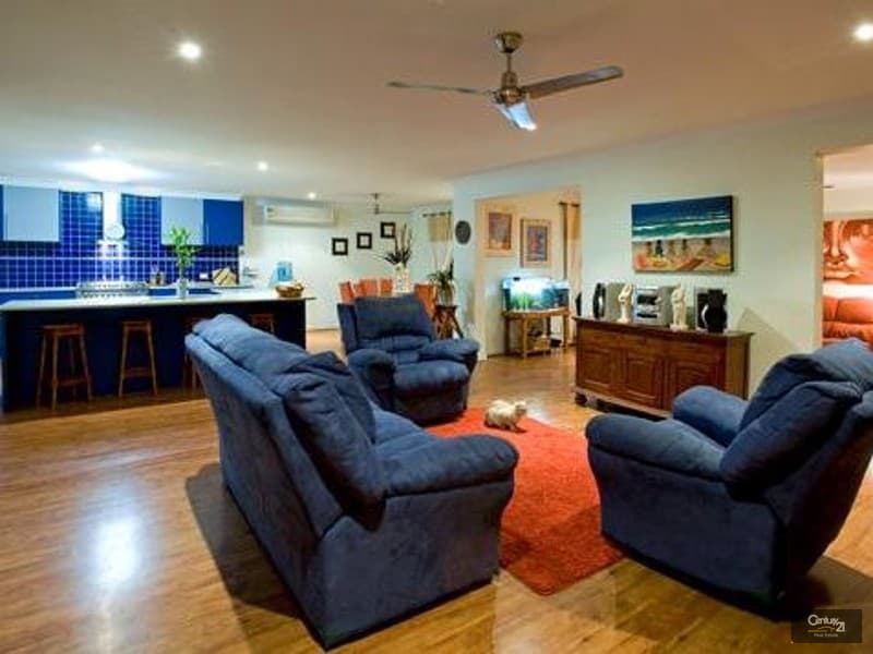 1/8 King Street, Buderim, QLD, 4556, Buderim - Thumbnail 2