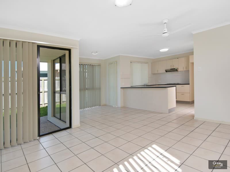 1/8 King Street, Buderim, QLD, 4556, Sippy Downs - Thumbnail 2