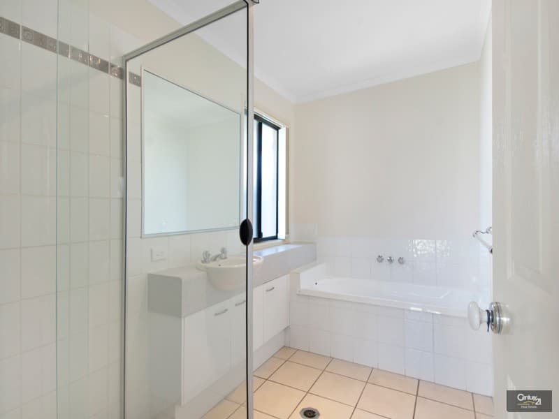 1/8 King Street, Buderim, QLD, 4556, Sippy Downs - Thumbnail 8