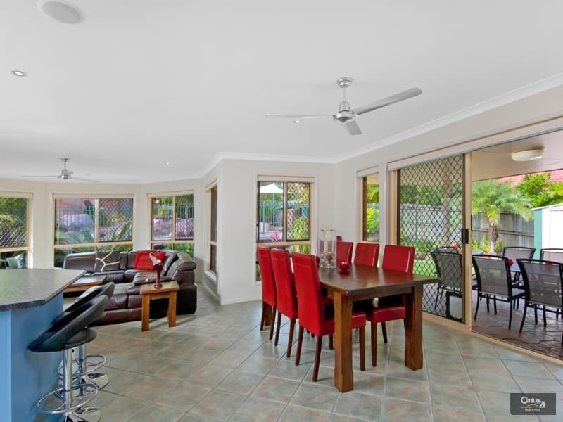 1/8 King Street, Buderim, QLD, 4556, Buderim - Thumbnail 2