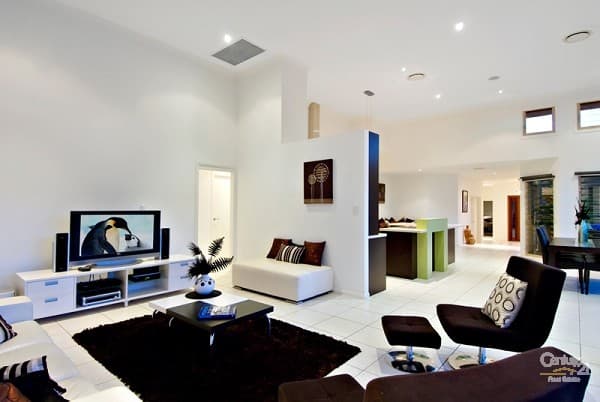 1/8 King Street, Buderim, QLD, 4556, Buderim - Thumbnail 2