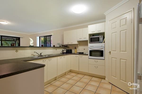 32 Pinehurst Street, Currimundi, QLD, 4551, Currimundi - Thumbnail 2