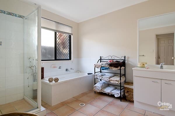 32 Pinehurst Street, Currimundi, QLD, 4551, Currimundi - Thumbnail 5