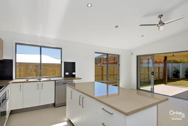 9 Parkview Drive, Little Mountain, QLD, 4551, Little Mountain - Thumbnail 6