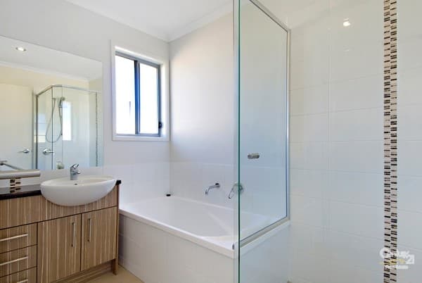 9 Parkview Drive, Little Mountain, QLD, 4551, Little Mountain - Thumbnail 8