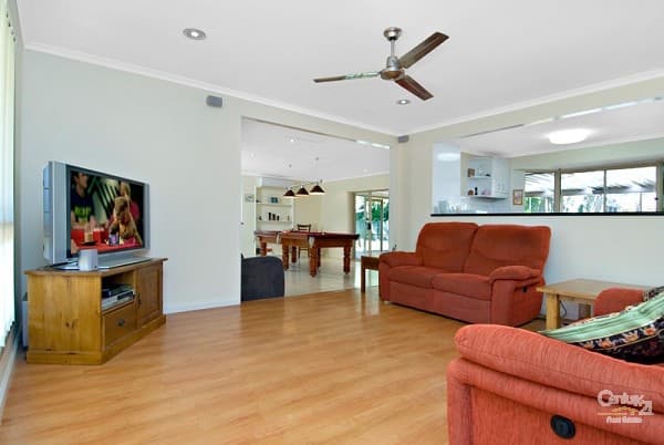 1/8 King Street, Buderim, QLD, 4556, Mountain Creek - Thumbnail 2