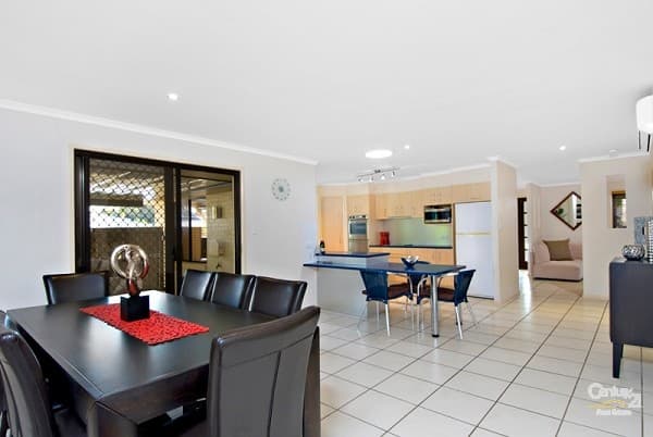 1/8 King Street, Buderim, QLD, 4556, Buderim - Thumbnail 2