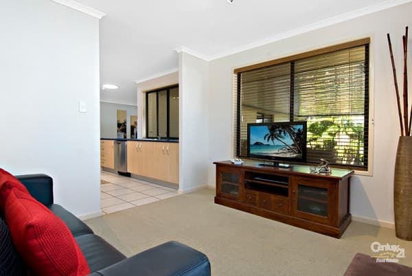 1/8 King Street, Buderim, QLD, 4556, Buderim - Thumbnail 8