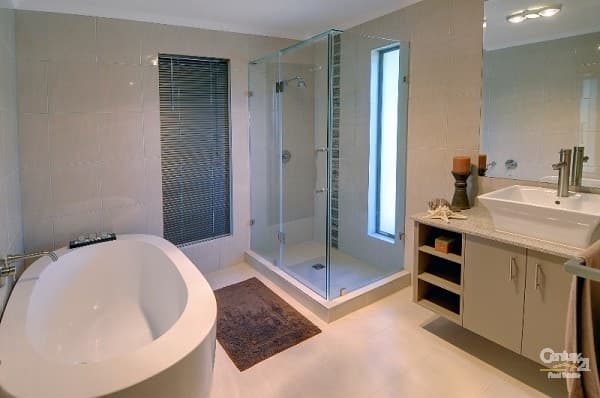 1/8 King Street, Buderim, QLD, 4556, Buderim - Thumbnail 8