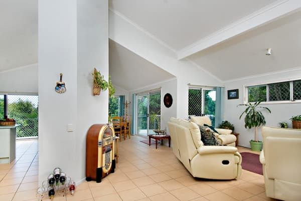 1/8 King Street, Buderim, QLD, 4556, Buderim - Thumbnail 2
