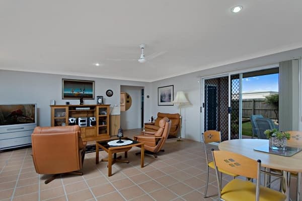 1/8 King Street, Buderim, QLD, 4556, Sippy Downs - Thumbnail 6