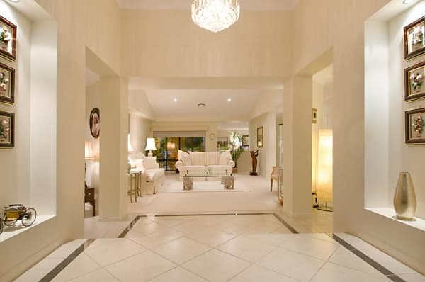 1/8 King Street, Buderim, QLD, 4556, Buderim - Thumbnail 2