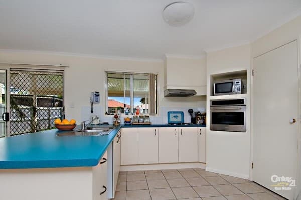 1/8 King Street, Buderim, QLD, 4556, Sippy Downs - Thumbnail 2