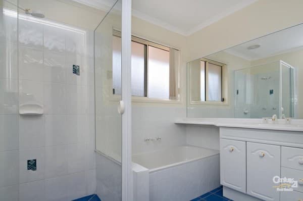 1/8 King Street, Buderim, QLD, 4556, Sippy Downs - Thumbnail 7
