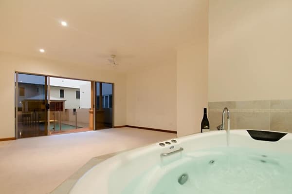 1/8 King Street, Buderim, QLD, 4556, Buderim - Thumbnail 4