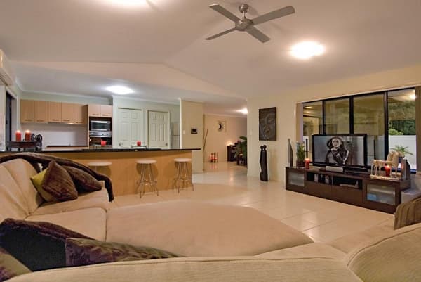 1/8 King Street, Buderim, QLD, 4556, Buderim - Thumbnail 2