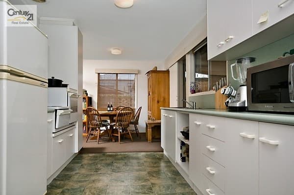 1/8 King Street, Buderim, QLD, 4556, Buderim - Thumbnail 4