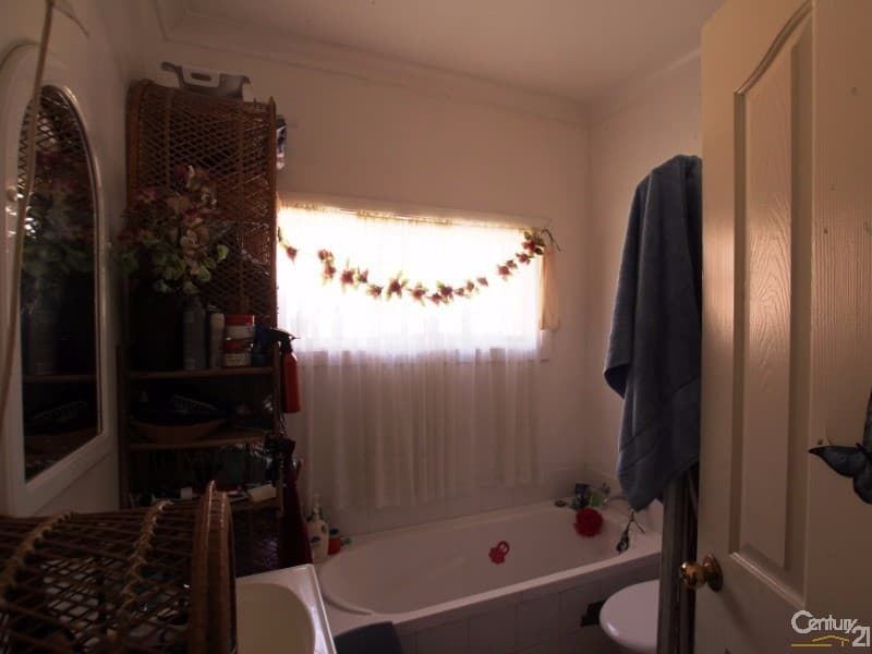 83 York Street, Tahmoor, NSW, 2573, Tahmoor - Thumbnail 4