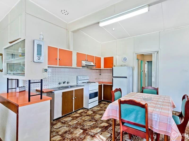 7 McLean Street, Killarney Vale, NSW, 2261, Killarney Vale - Thumbnail 3