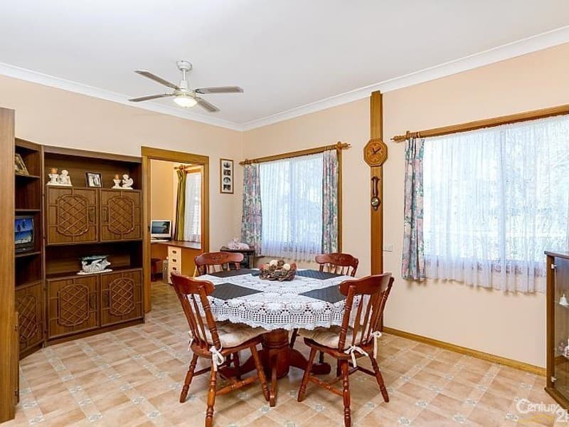 56 Kerry Crescent, Berkeley Vale, NSW, 2261, Berkeley Vale - Thumbnail 4
