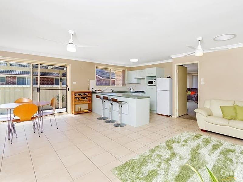 31 Lorraine, Berkeley Vale, NSW, 2261, Berkeley Vale - Thumbnail 4