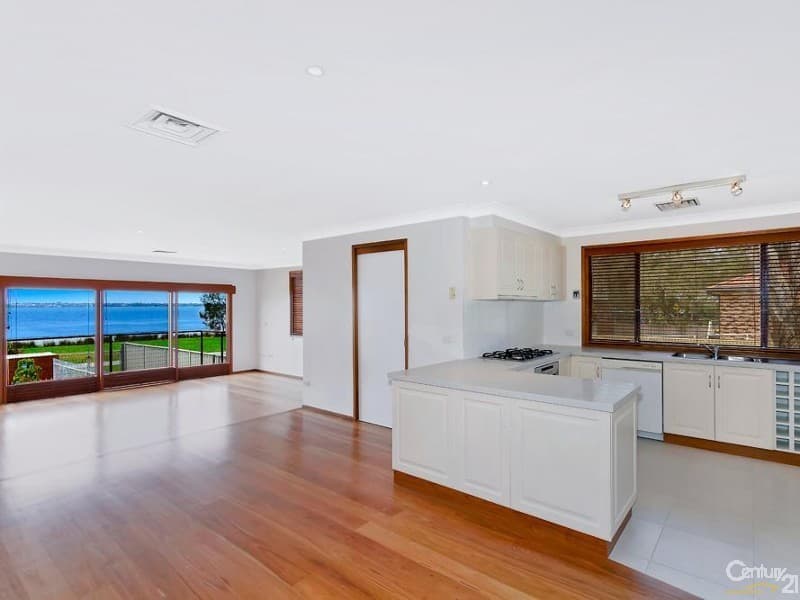 277 Lakedge Avenue, Berkeley Vale, NSW, 2261, Berkeley Vale - Thumbnail 2