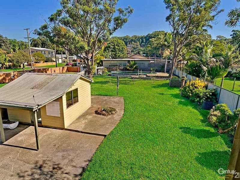 4 Clare Crescent, Berkeley Vale, NSW, 2261, Berkeley Vale - Thumbnail 3
