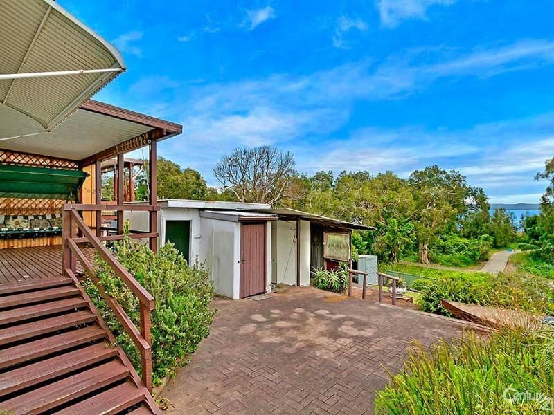 81 Lakeside Parade, The Entrance, NSW, 2261, The Entrance - Thumbnail 3
