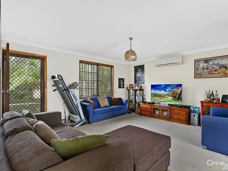2 Vanessa Road, Berkeley Vale, NSW, 2261, Berkeley Vale - Thumbnail 2