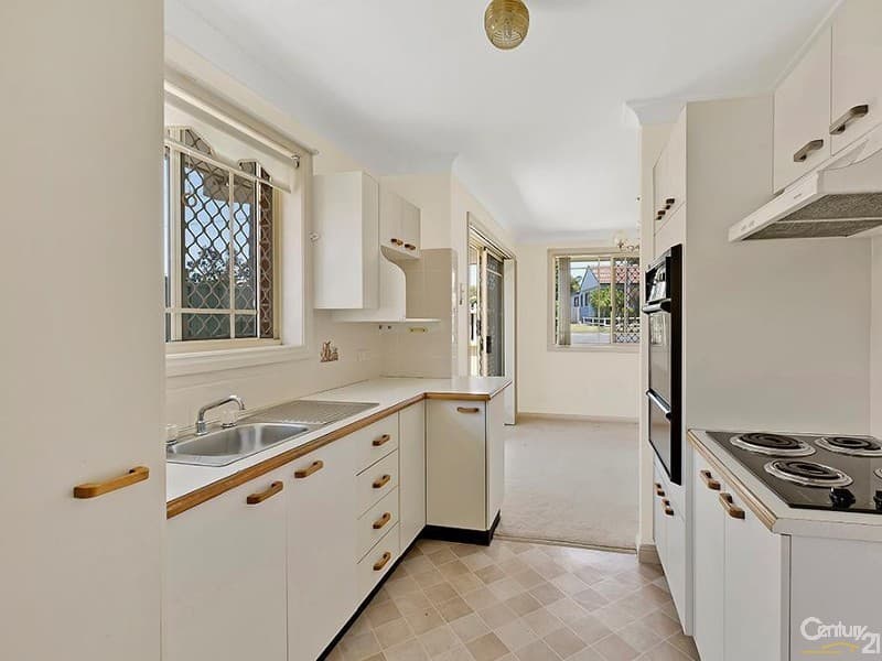 3/1 Karooah Avenue, Blue Bay, NSW, 2261, Blue Bay - Thumbnail 2